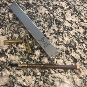 Le Crayon Poudre Brow Pencil!!